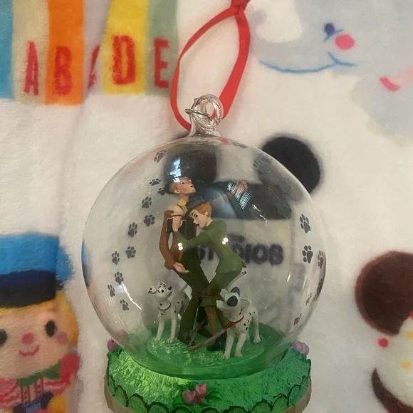 101 Dalmatians 60th Anniversary Ornament - Picture 1 of 3